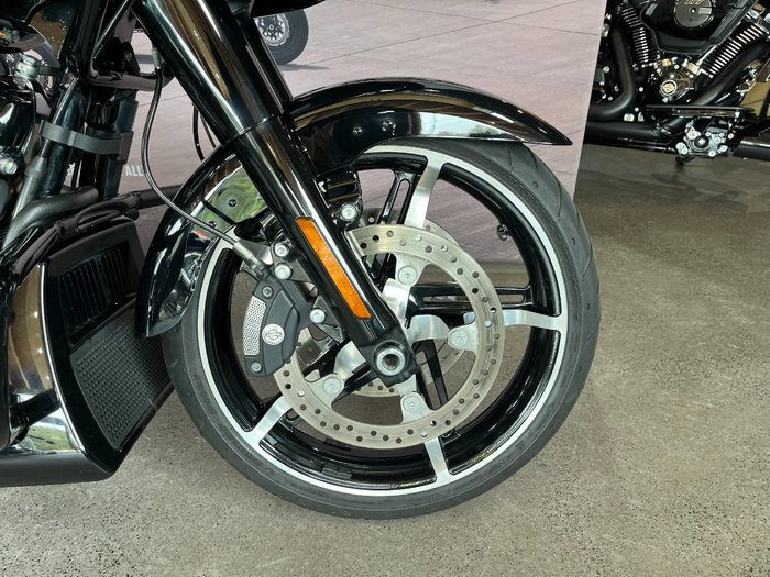 2024 Harley-davidson FLTRX ROAD GLIDE (117) Vivid Black