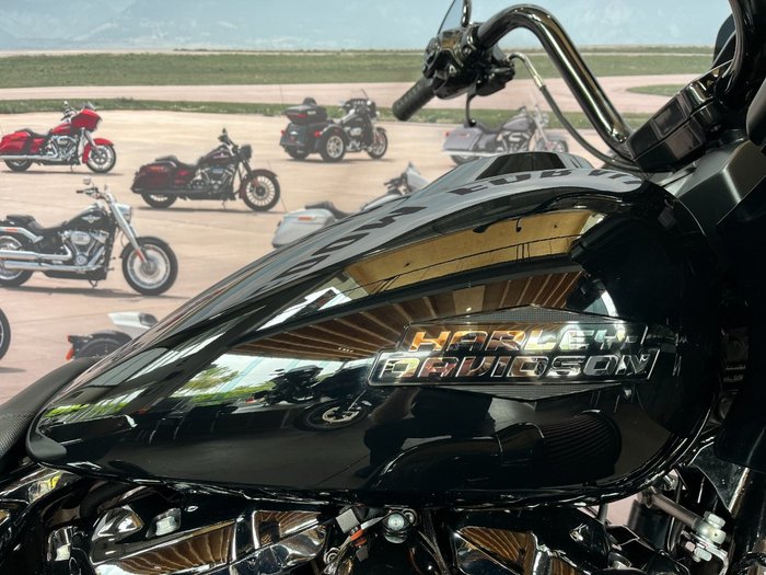 2024 Harley-davidson FLTRX ROAD GLIDE (117) Vivid Black