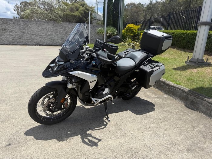 2025 BMW R 1300 GS Triple Black R 1300 Black