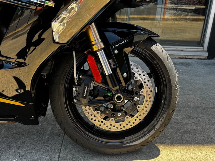 2025 Kawasaki NINJA H2 SX SE