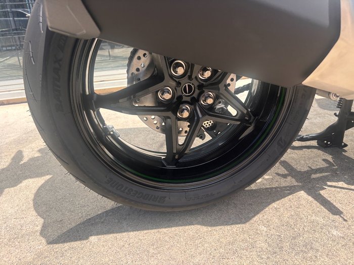 2025 Kawasaki 2025 Kawasaki 1000C ZX1000 ZX1002PSFNN BLACK