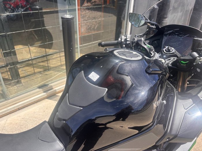 2025 Kawasaki 2025 Kawasaki 1000C ZX1000 ZX1002PSFNN BLACK