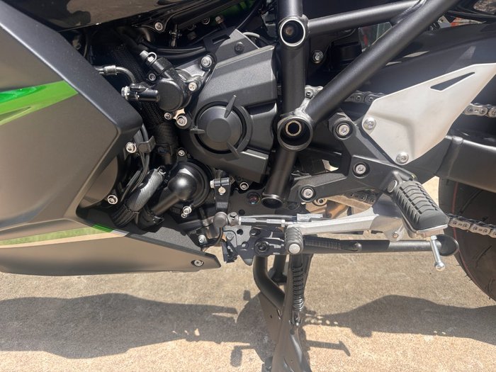 2025 Kawasaki 2025 Kawasaki 1000C ZX1000 ZX1002PSFNN BLACK