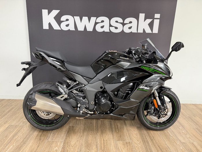 2025 Kawasaki 2025 Kawasaki 1100CC Ninja 1100sc Motorcycle Black