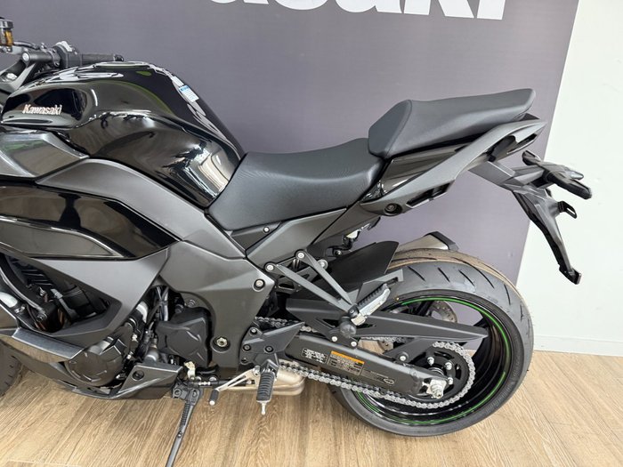 2025 Kawasaki 2025 Kawasaki 1100CC Ninja 1100sc Motorcycle Black
