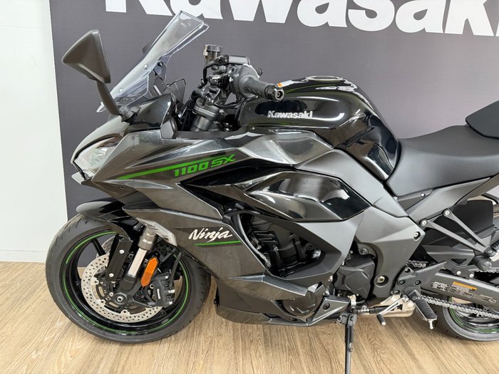 2025 Kawasaki 2025 Kawasaki 1100CC Ninja 1100sc Motorcycle Black