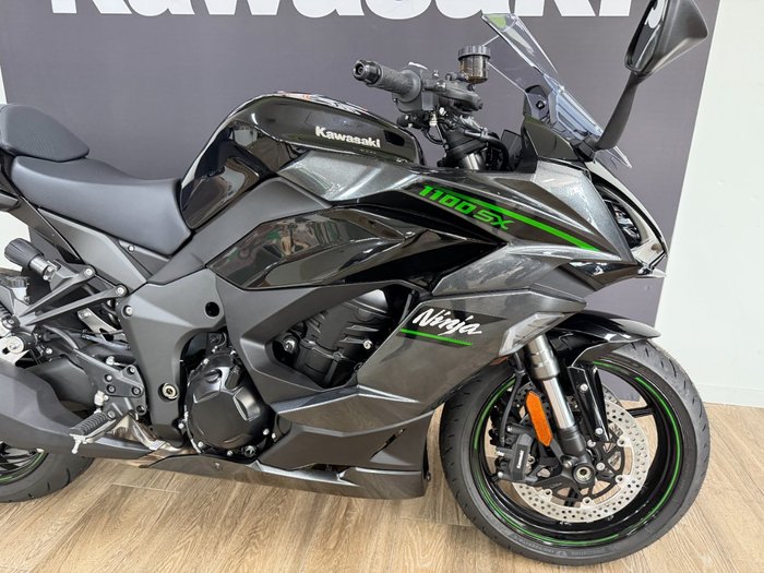 2025 Kawasaki 2025 Kawasaki 1100CC Ninja 1100sc Motorcycle Black
