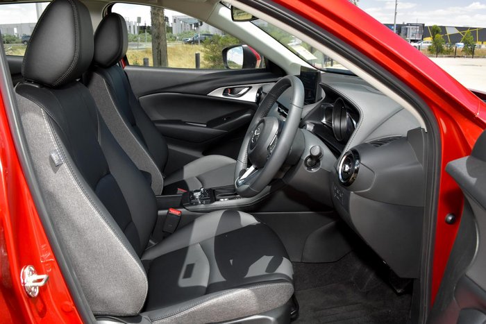 2025 Mazda CX-3 G20 Evolve