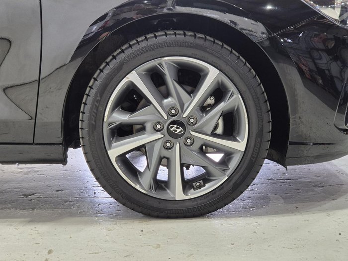 2021 Hyundai i30 Active PD.V4 MY21 Phantom Black