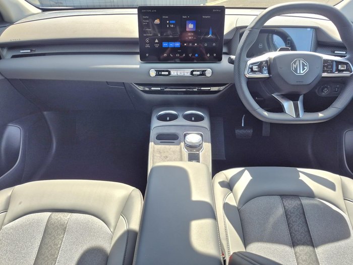 2025 MG MGS5 EV Essence 62