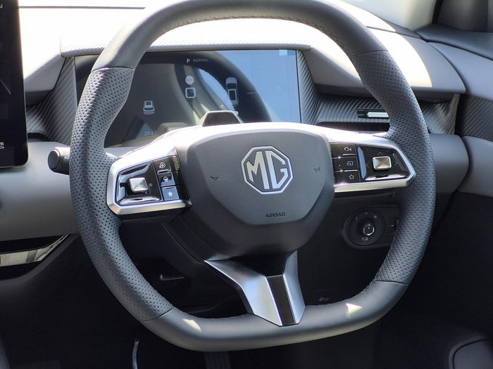 2025 MG MGS5 EV Essence 62