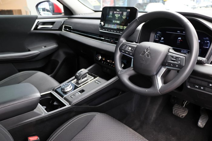 2025 Mitsubishi Outlander PHEV ES ZM MY24 AWD Red Diamond