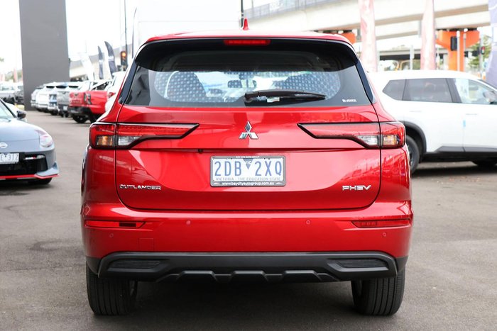 2025 Mitsubishi Outlander PHEV ES ZM MY24 AWD Red Diamond