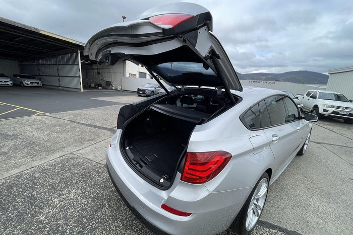 2013 BMW 5 Series 520d M Sport