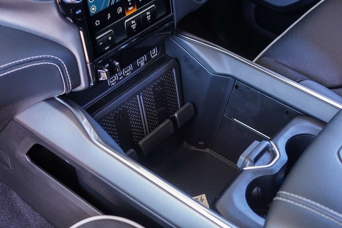 2025 RAM 1500 Laramie Sport Hurricane SO RamBox