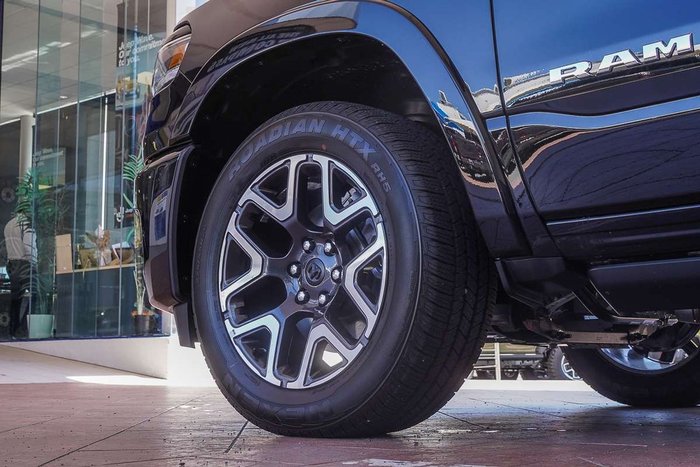 2025 RAM 1500 Laramie Sport Hurricane SO RamBox