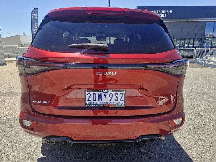 2025 Isuzu MU-X LS-U