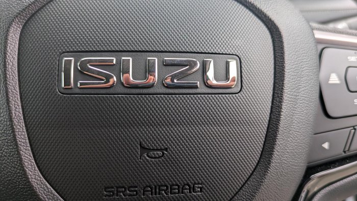 2025 Isuzu MU-X LS-U