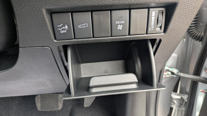 2025 Isuzu MU-X LS-U