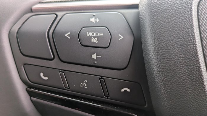 2025 Isuzu MU-X LS-U