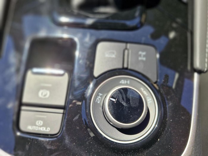 2025 Isuzu MU-X LS-T