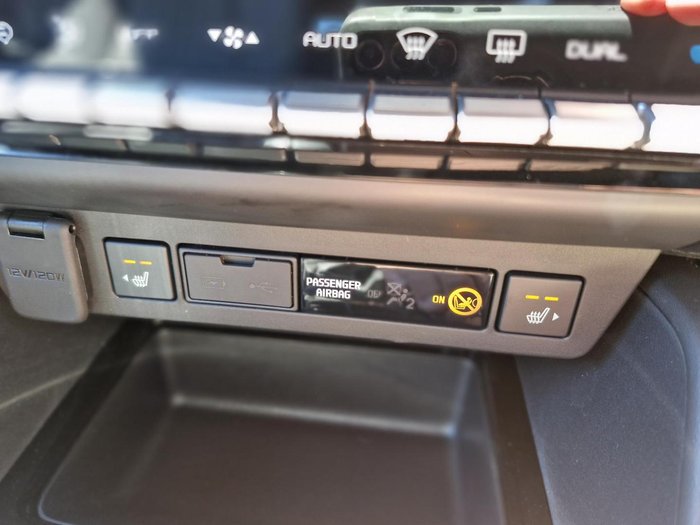 2025 Isuzu MU-X LS-T