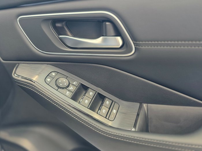 2025 Nissan X-TRAIL Ti