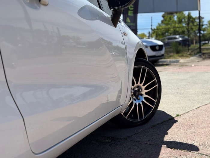 2015 Kia Rio S UB MY15 Clear White