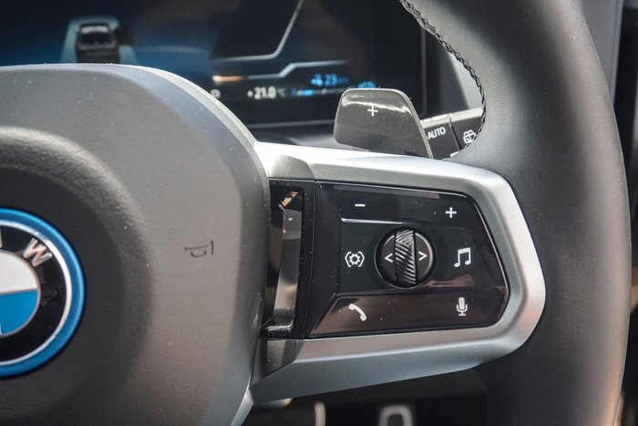 2025 BMW X3 30e xDrive