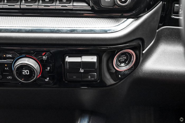 2025 Chevrolet Silverado 1500 ZR2 W/Tech Pack