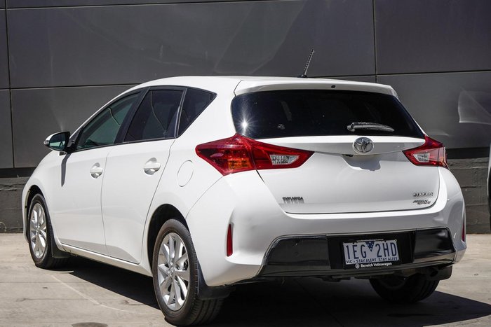 2015 Toyota Corolla Ascent Sport