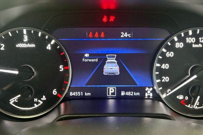 2022 Nissan Navara SL