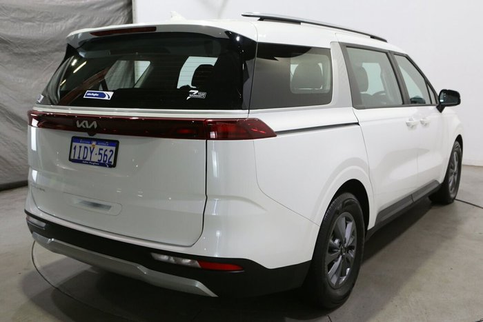 2024 Kia Carnival S