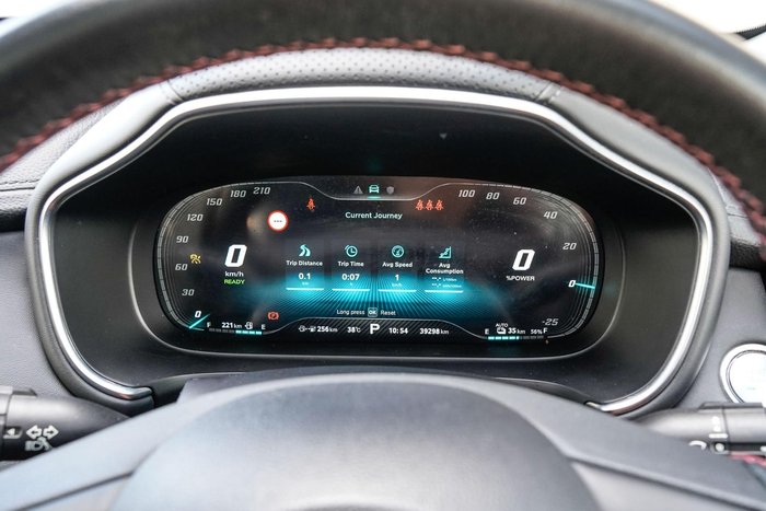 2022 MG HS Plus EV Essence