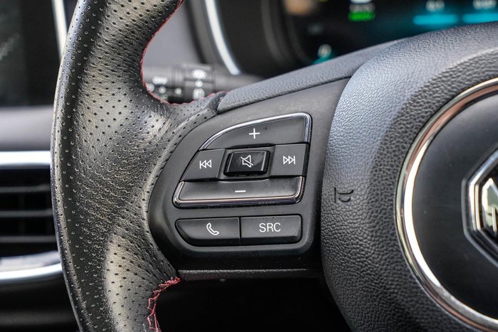 2022 MG HS Plus EV Essence