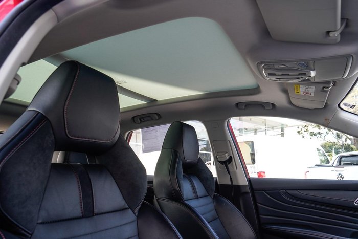 2022 MG HS Plus EV Essence