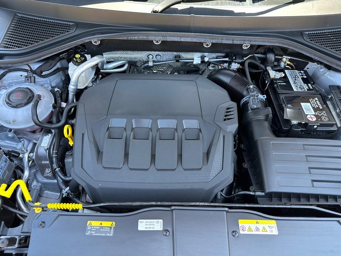 2023 Volkswagen T-Roc 140TSI R-Line