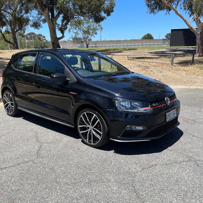 2016 Volkswagen Polo GTI