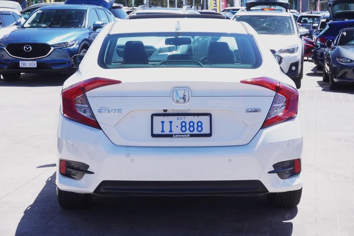 2019 Honda Civic VTi-LX