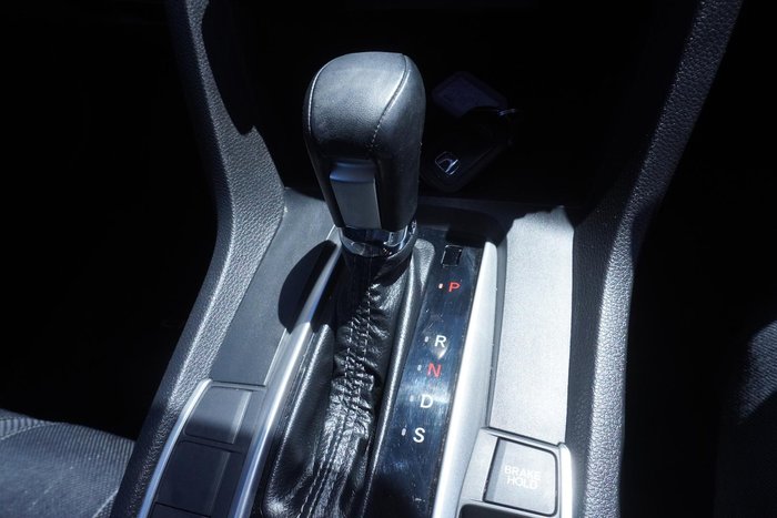 2019 Honda Civic VTi-LX