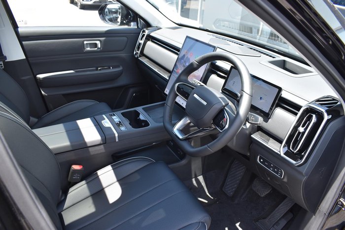 2025 Jaecoo J7 SHS Summit