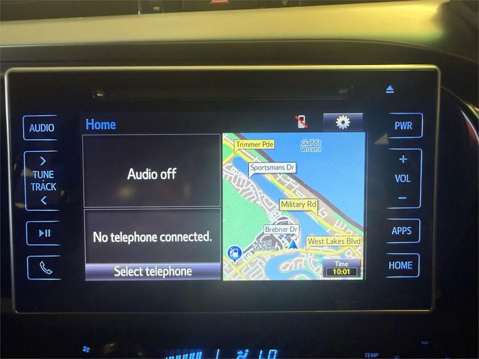 2018 Toyota Hilux SR5