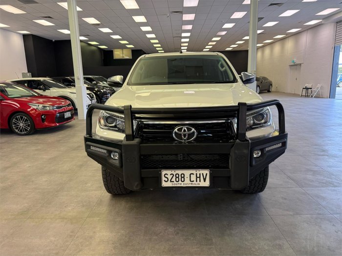 2018 Toyota Hilux SR5