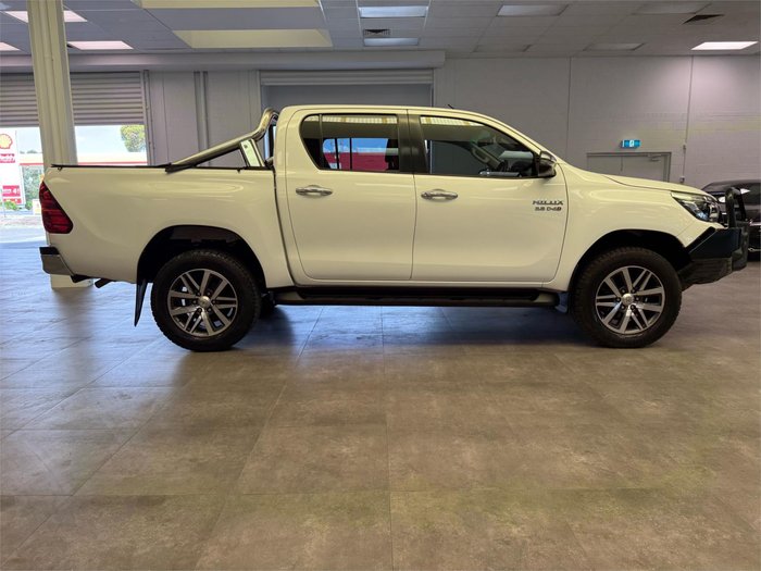 2018 Toyota Hilux SR5