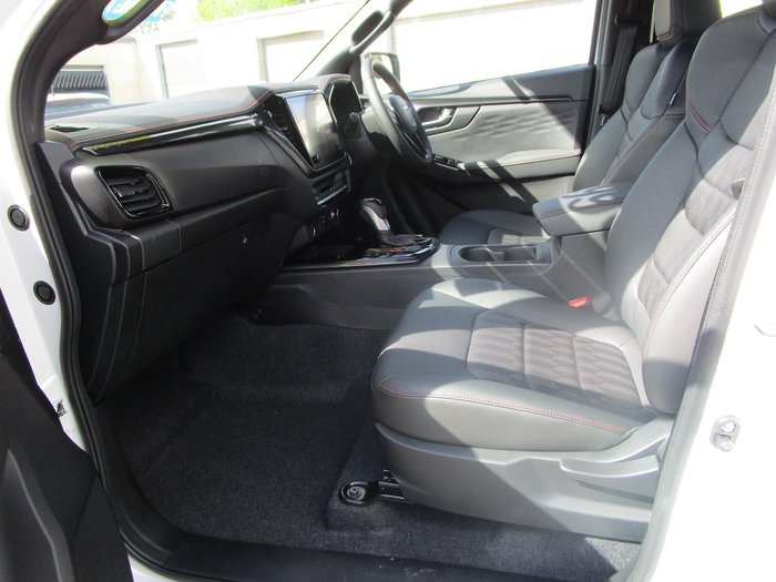 2025 Isuzu D-MAX X-TERRAIN