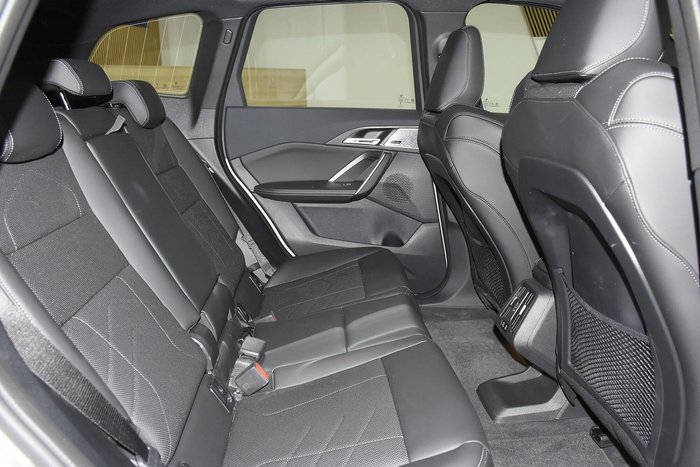 2024 BMW iX1 xDrive30 M Sport