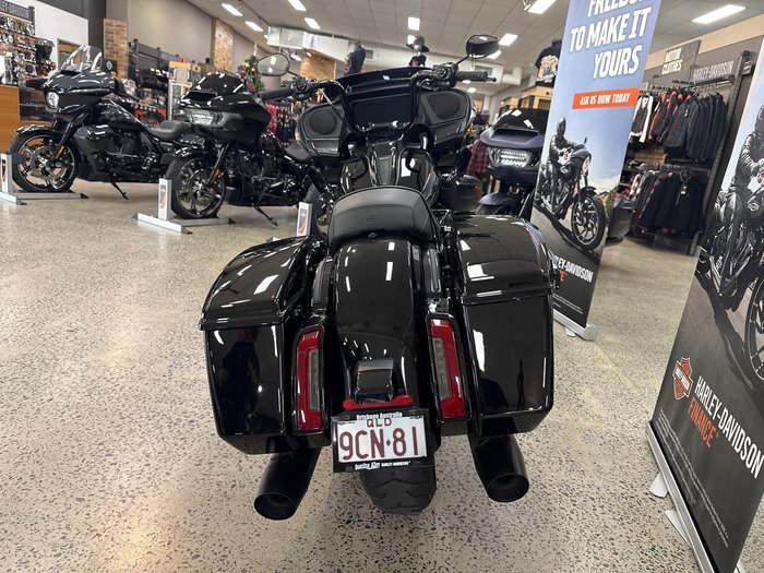 2025 Harley-Davidson Road Glide 117 (FLTRX) Touring Black