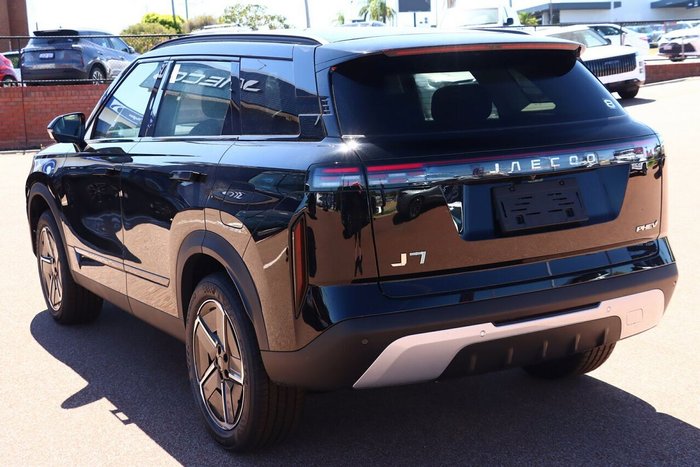 2025 Jaecoo J7 SHS Track