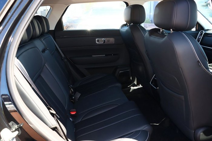 2025 Jaecoo J7 SHS Track