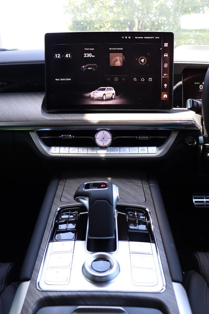 2025 GWM Tank 500 Vanta Hybrid